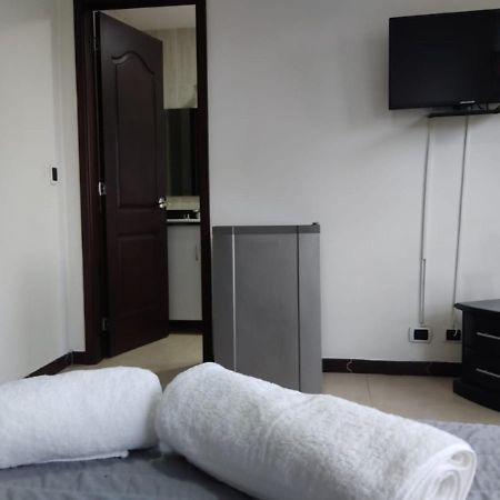 Habitacion Privada En Finca Turistica Hualcala La Mesa  Dış mekan fotoğraf