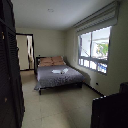 Habitacion Privada En Finca Turistica Hualcala La Mesa  Dış mekan fotoğraf