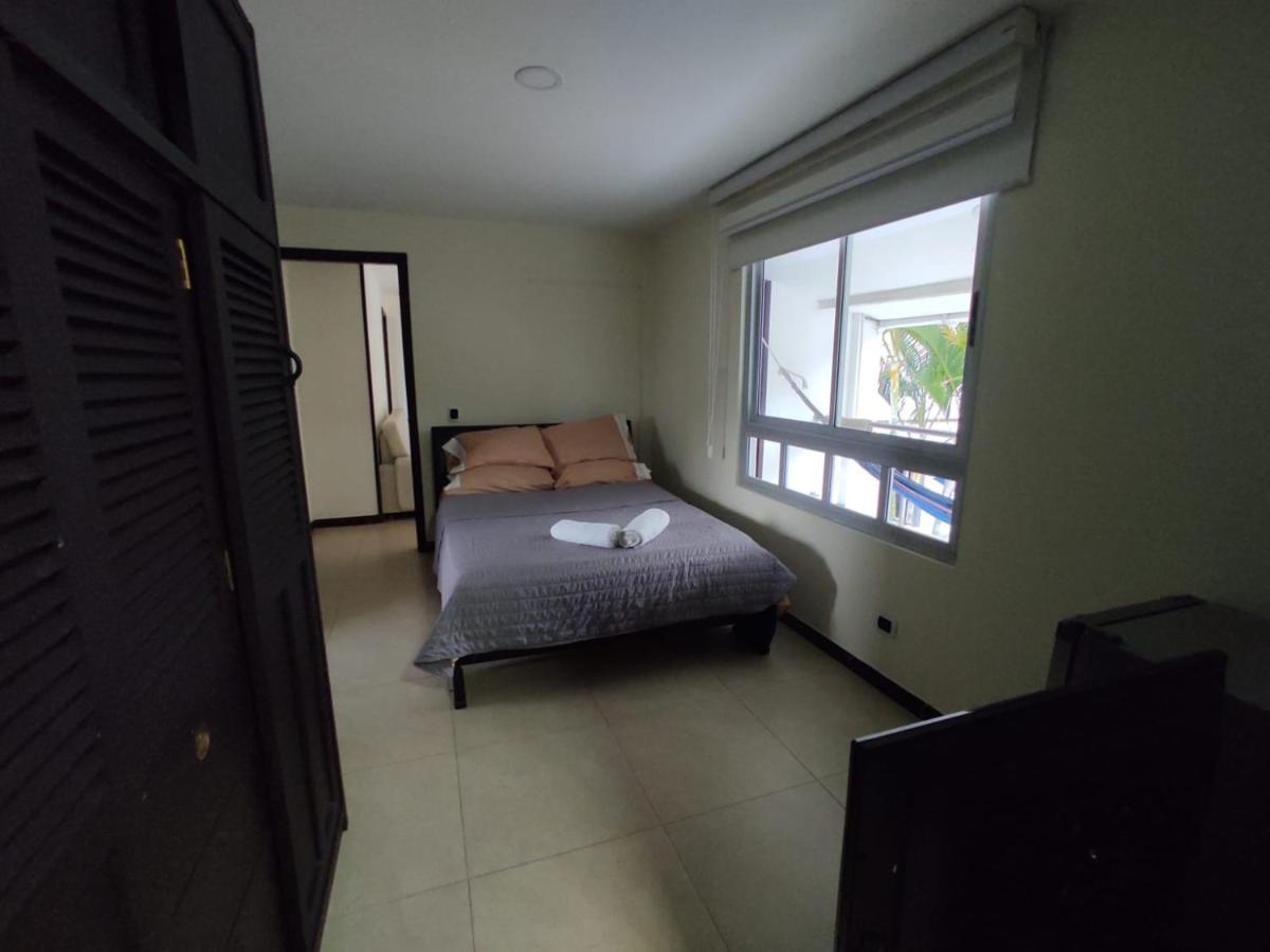 Habitacion Privada En Finca Turistica Hualcala La Mesa  Dış mekan fotoğraf