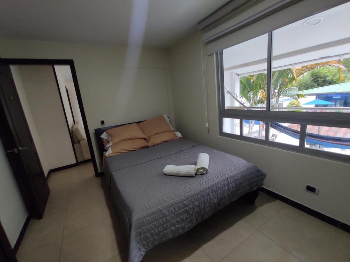 Habitacion Privada En Finca Turistica Hualcala La Mesa  Dış mekan fotoğraf